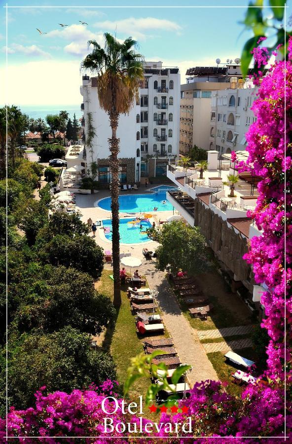אלאניה Boulevard Otel מראה חיצוני תמונה