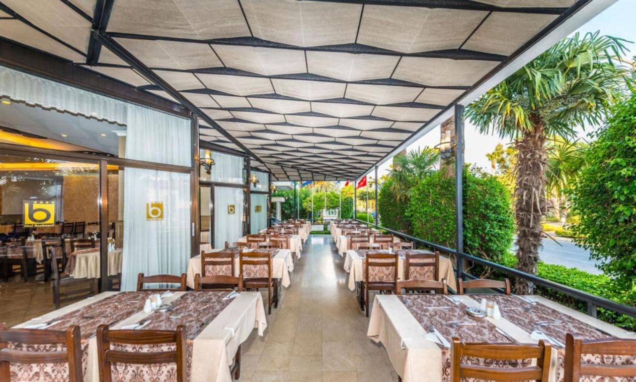 אלאניה Boulevard Otel מראה חיצוני תמונה